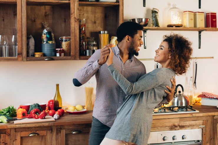 5 Creative Date Ideas At Home | The Mad Potter
