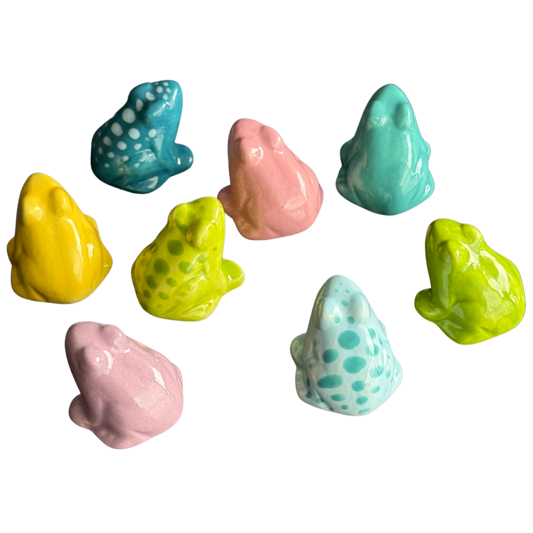 🐸 Frog Topper