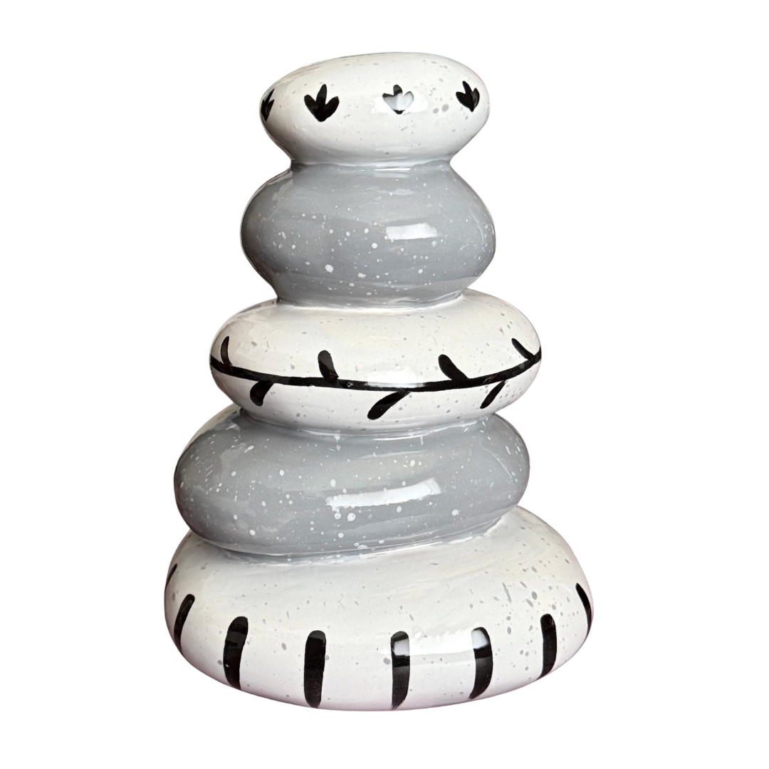 🏮 Stacked Stones