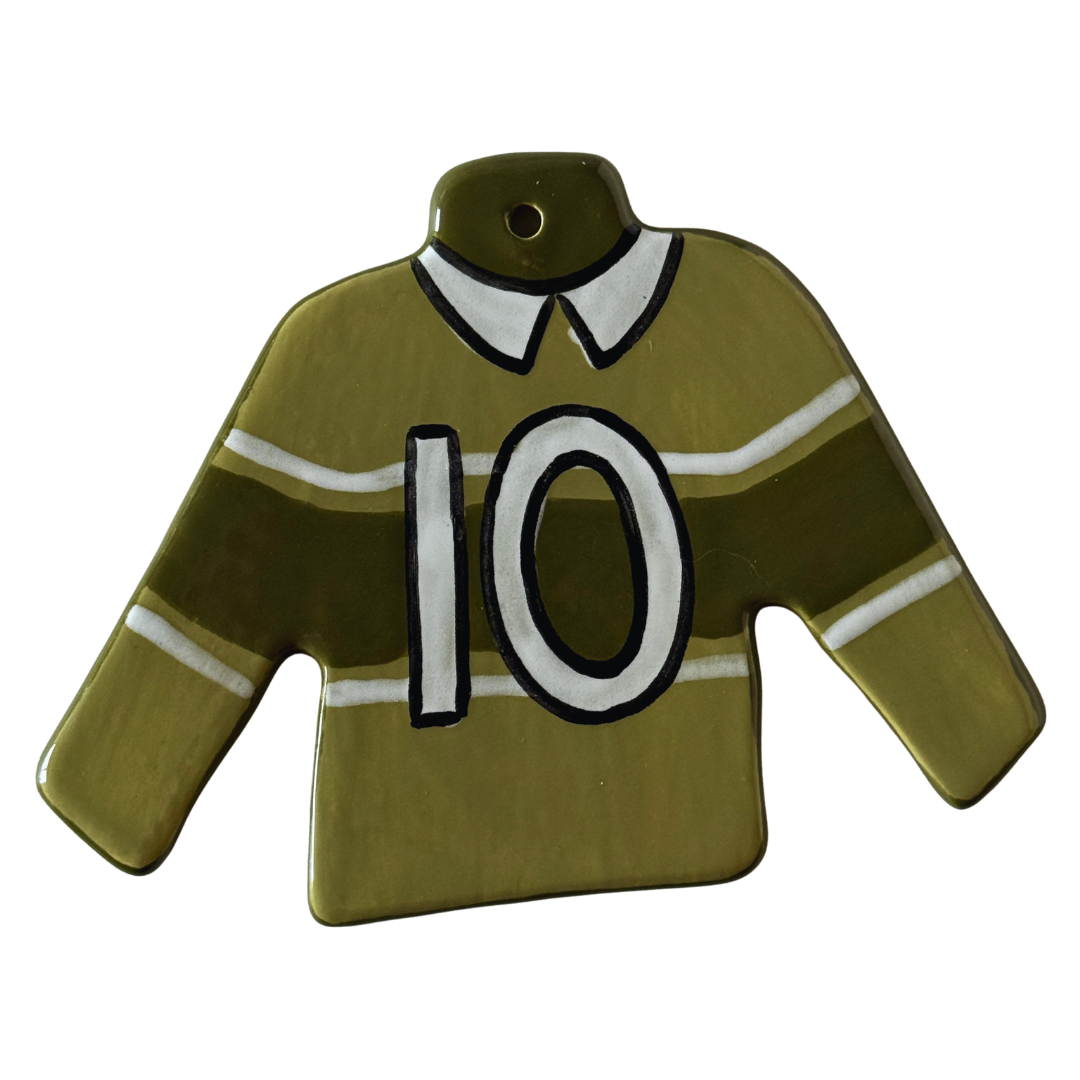 ⚜️ Sweater Ornament